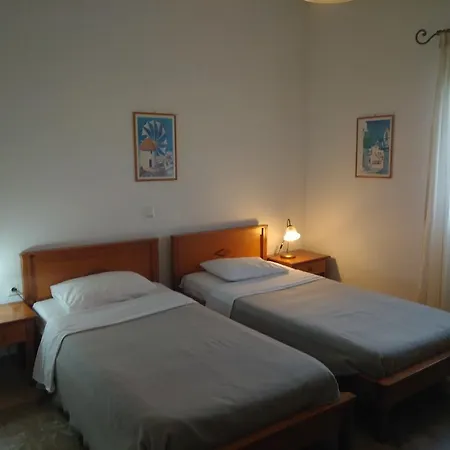 Elizabeth Apartment Palaiochora